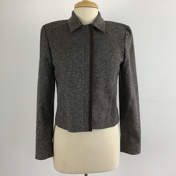 Ann Taylor stretch silk and wool zippered front tailored cropped jacket. Size 4 - Picture 1 of 11